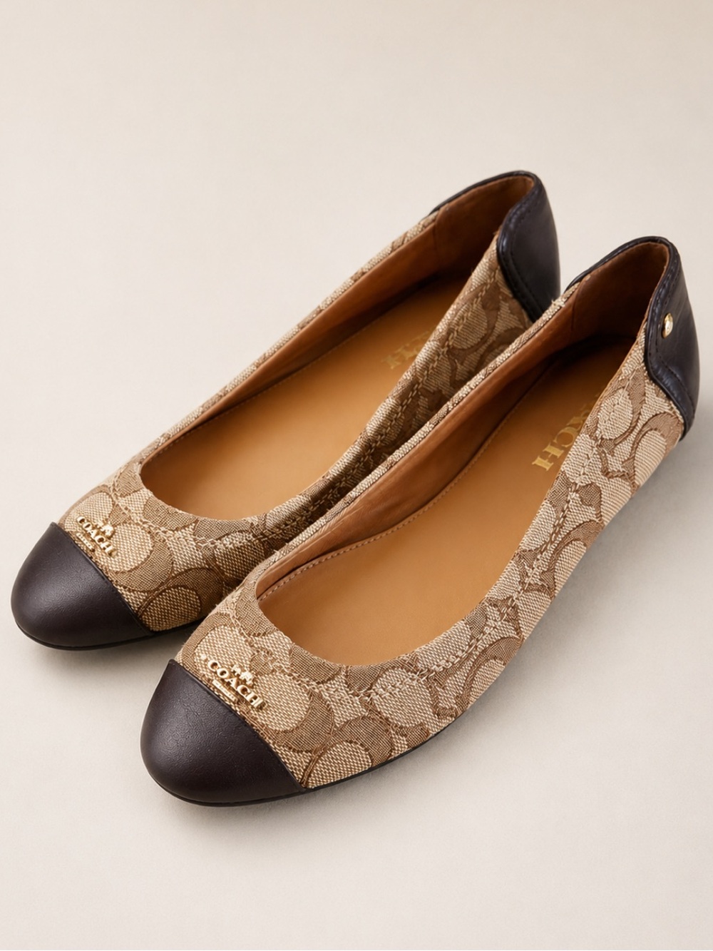 Coach Women's Chelsea Flats size 7